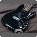 Fender 1977 STRATOCASTER BlackRosewood