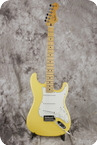 Fender Stratocaster 2017 Yellow