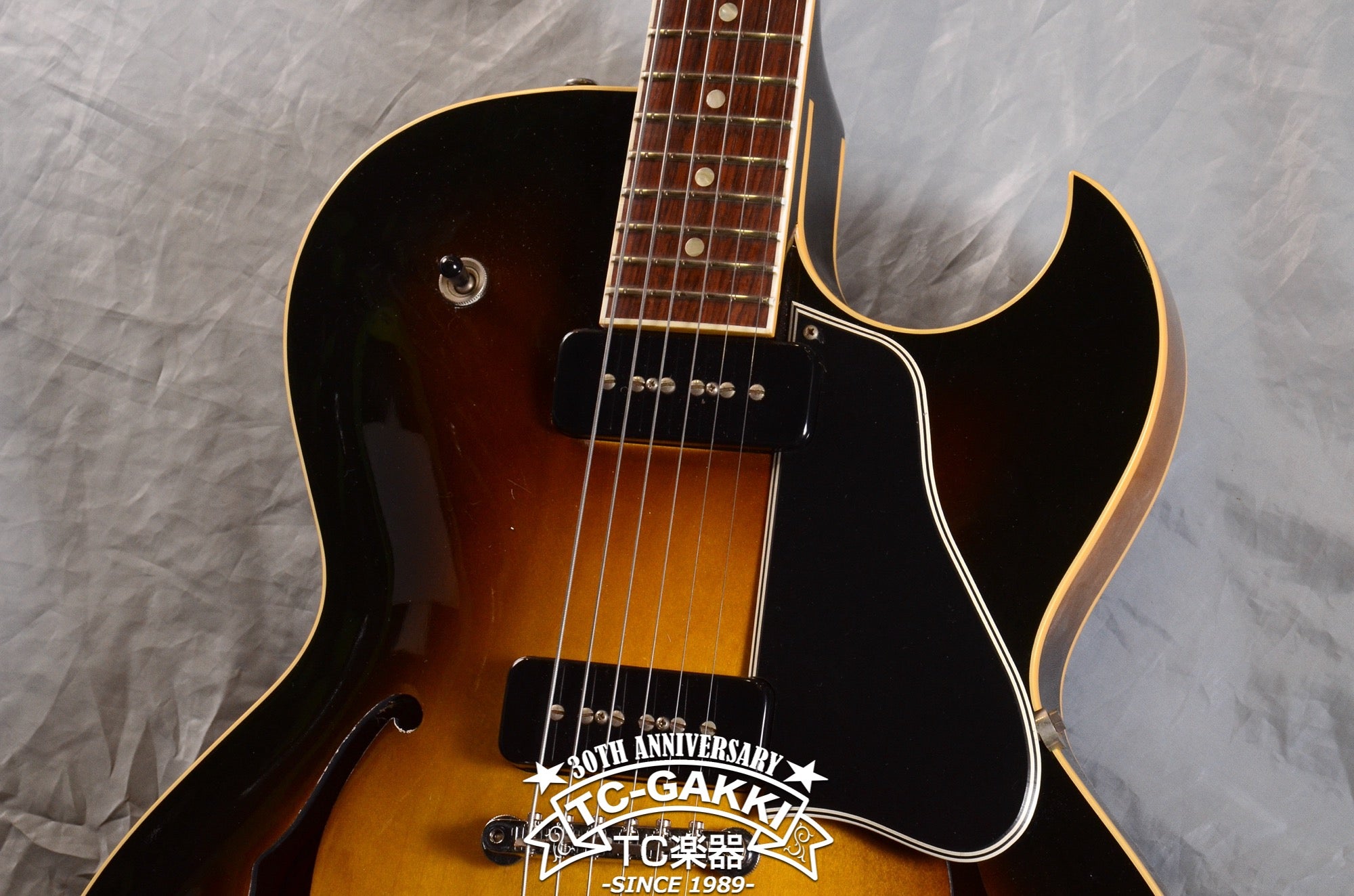 gibson es 135 custom