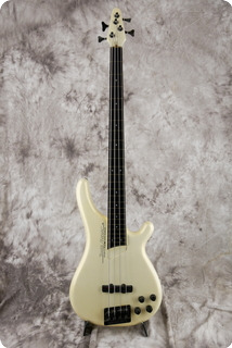 Tune Bass Maniac White Pearl