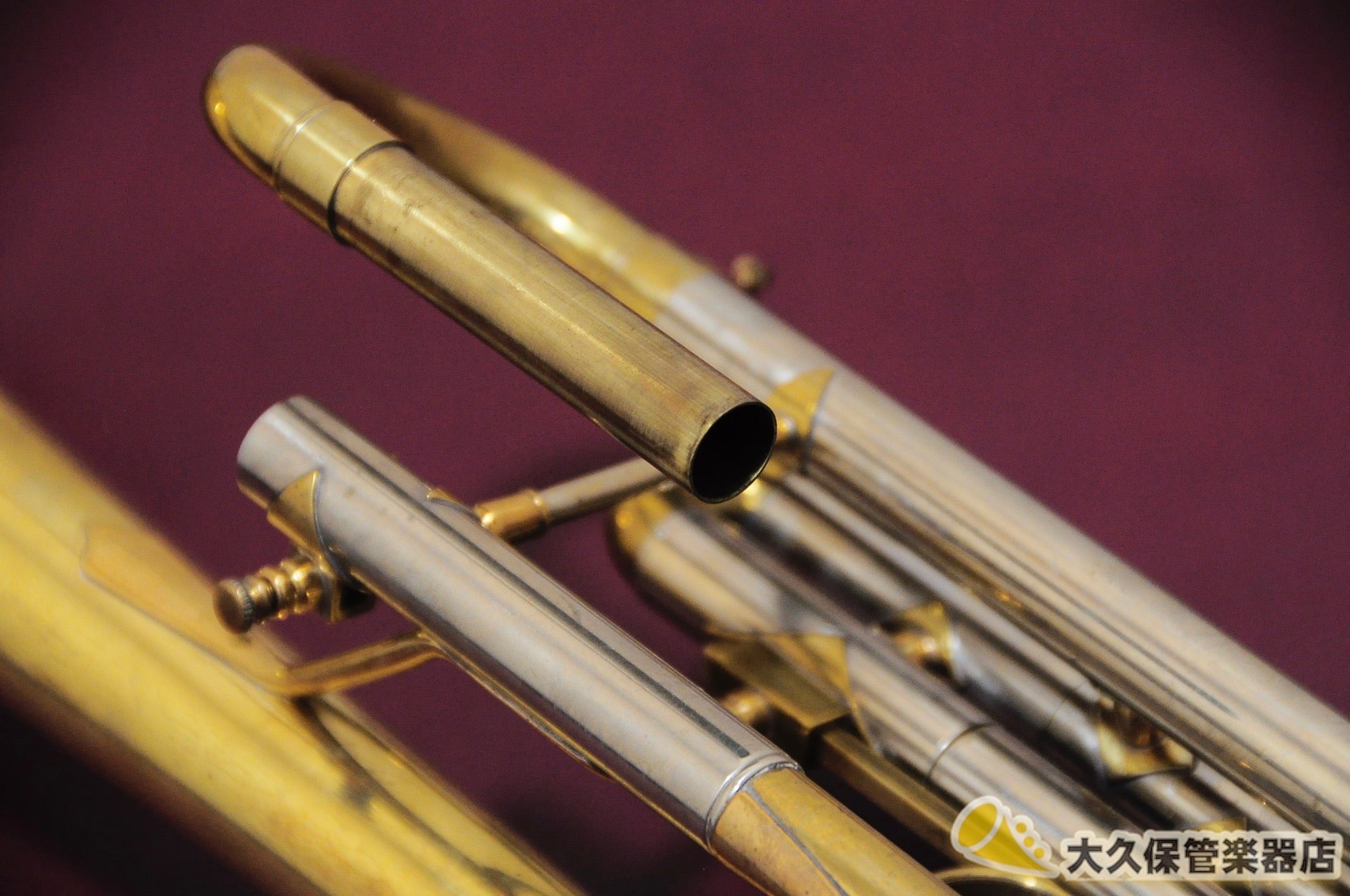 BOOSEY&HAWKES Boogy And Hawks "EMPEROR" B ♭ Trumpet 1960 0 Brass ...