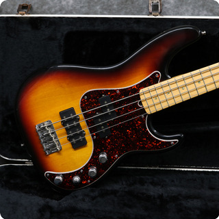 Fender American Deluxe Precision  2002 Sunburst